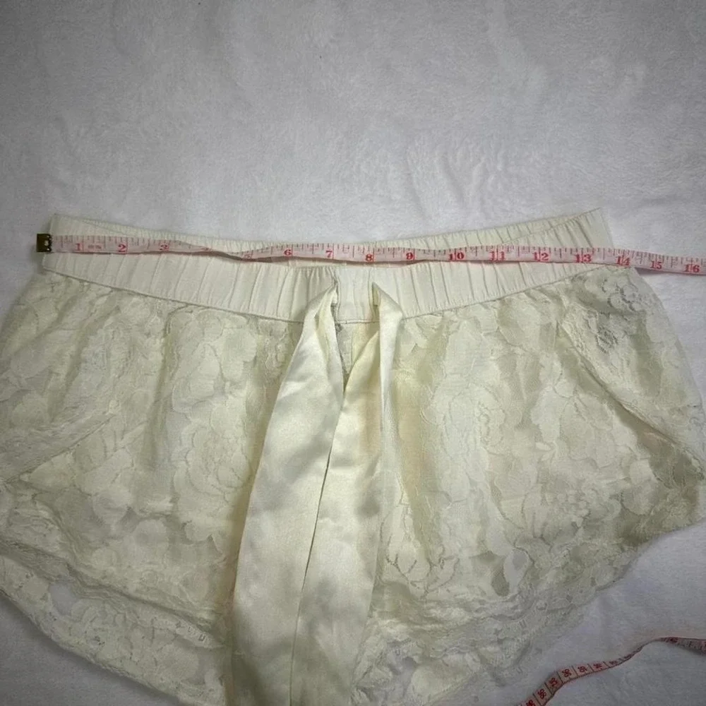 Aerie lace short size‎ S